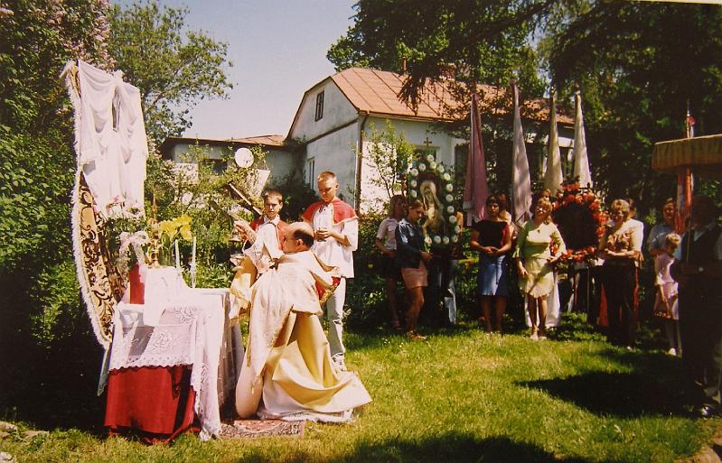 parafia polskokatolicka 2_10.jpg - Rok 2005. Boże Ciało